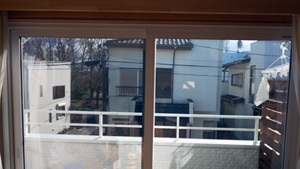 東京都S様邸 窓 断熱フィルム 紫外線約99%、赤外線約80%カット　フィルム施工価格1㎡/¥7,500円から～